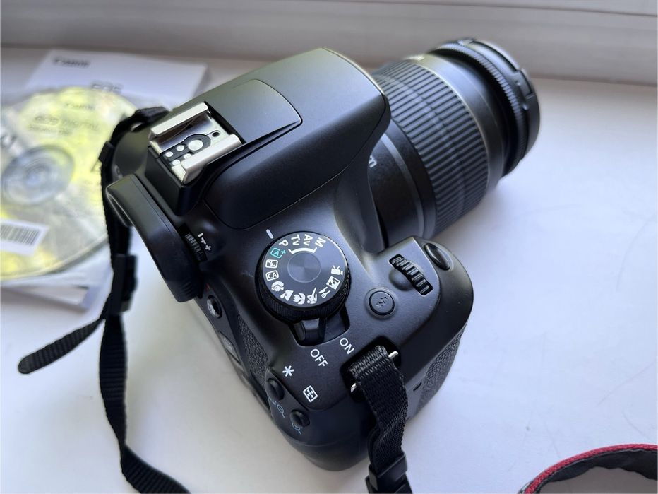 Canon 1300D новый (с Wi-Fi/NFC)