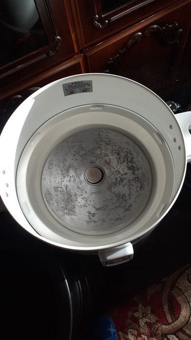 Продаётся рисоварка 5кг