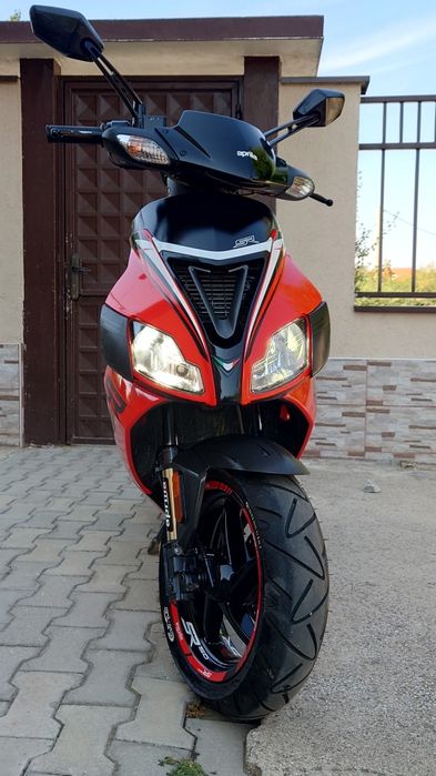 Aprilia SR  априлиа скутер
