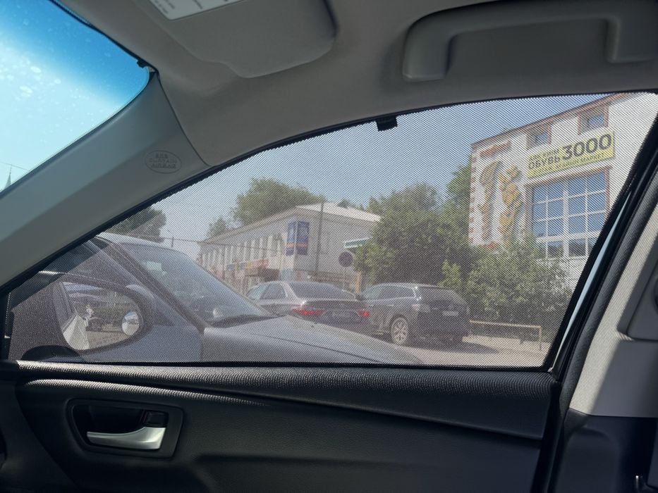 Солнцезащитные автошторки
