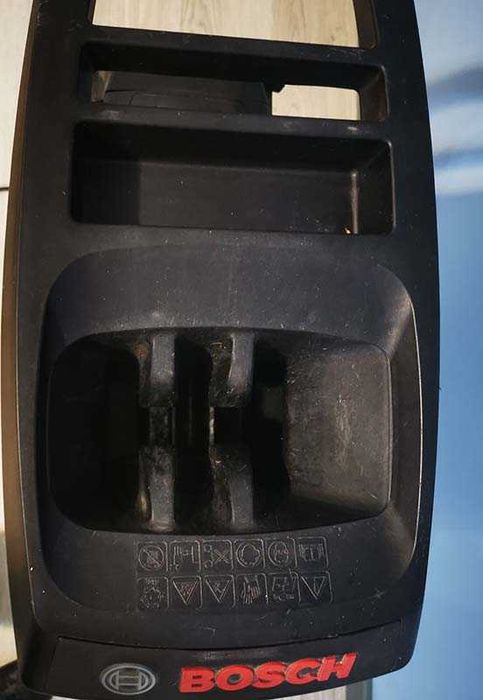 Самопридърпваща клонотрошачка BOSCH AXT-25D Дробилка  2500W