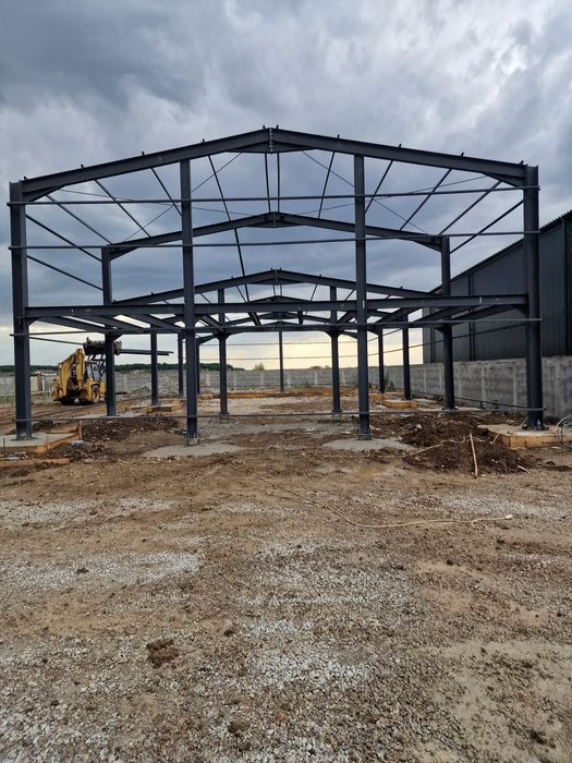 Vând hale metalice lucrăm fără avans