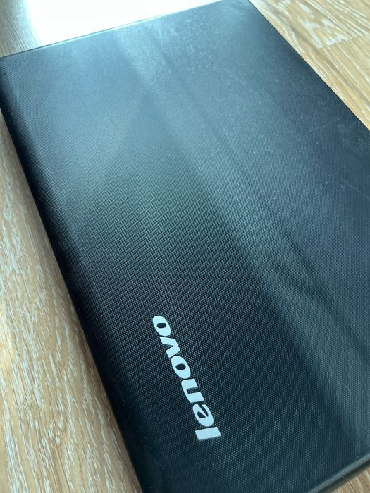 Продам ноутбук Lenova