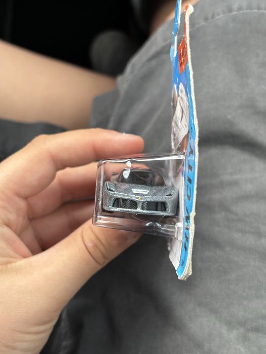 HotWheels Ferrari LaFerrari din 2014 NOU