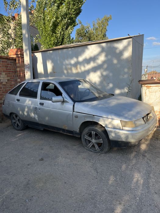 продам ваз 2112 без двигателя