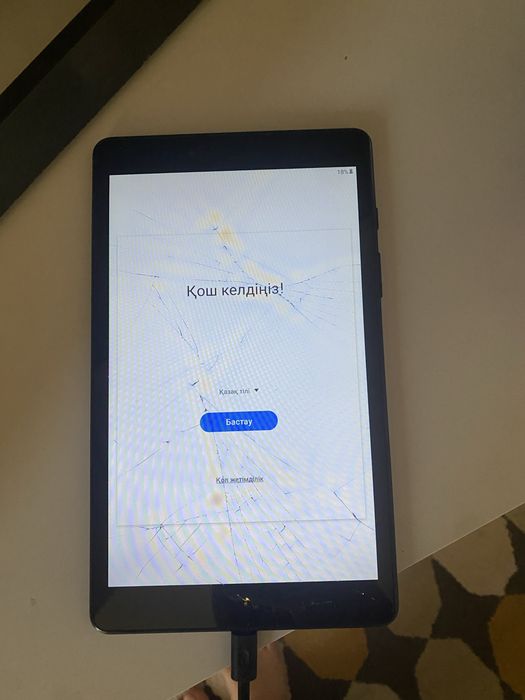 Планшет Самунг  TAB А8