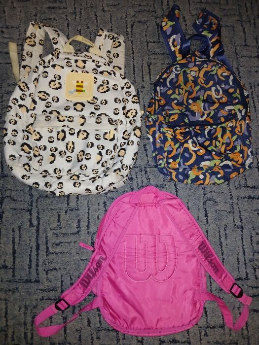 Удобни малки чантички през рамо