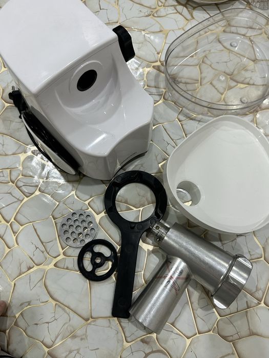 Мясорубка Kenwood