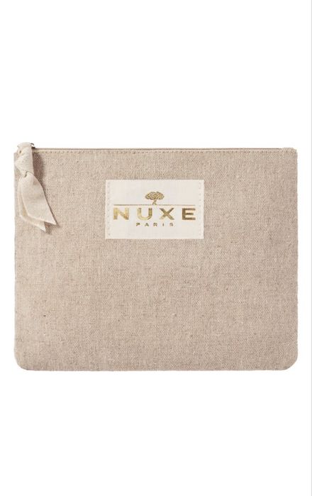 Новая косметичка Nuxe с биркой