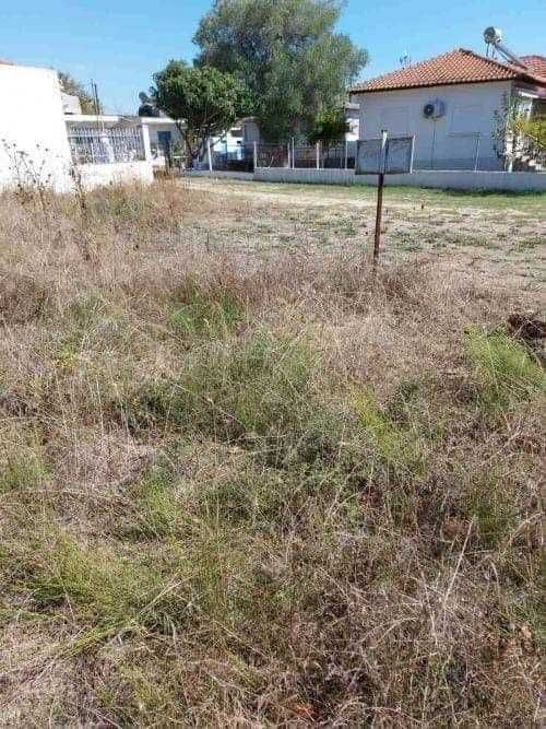 Продава се парцел за строеж от 250 м2 в Аспровалта, Северна Гърция