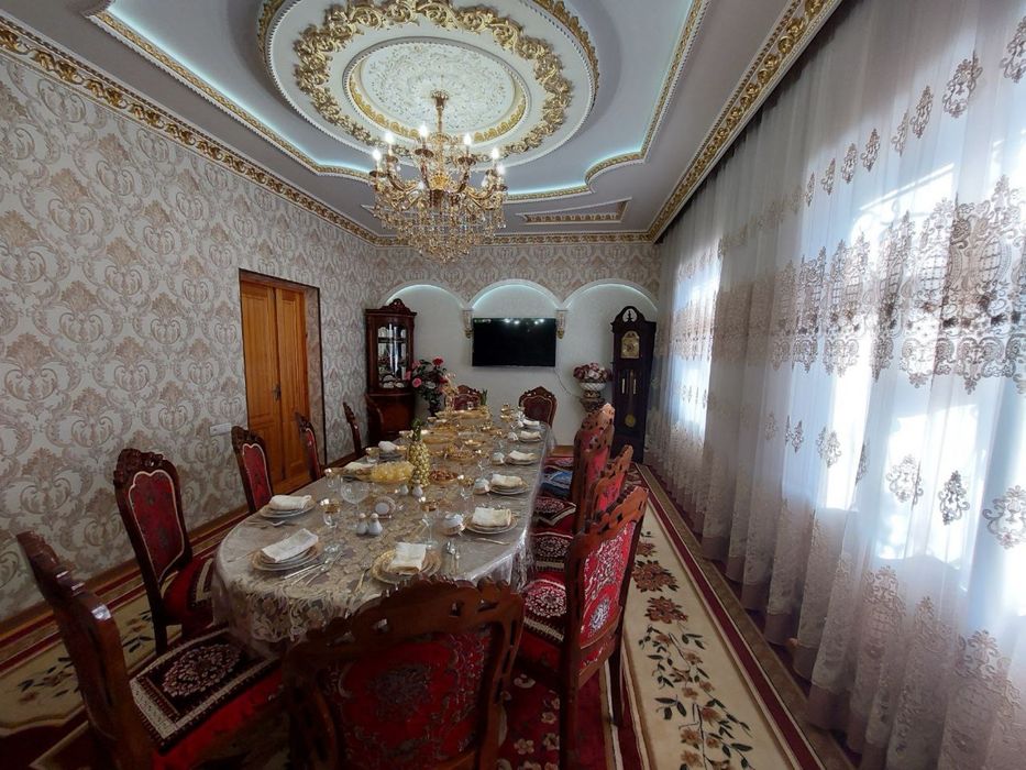 Срочно продается участок в элитной махалле Бадамзар