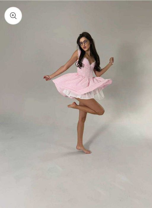 Рокля нова барби стил