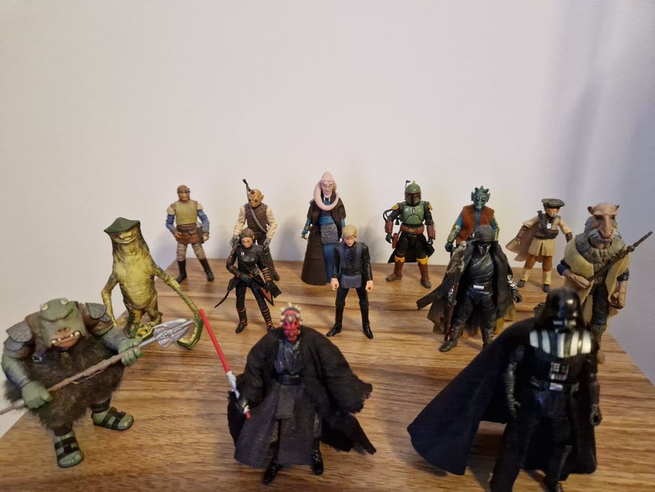 Продавам екшън фигури на Star Wars 10см