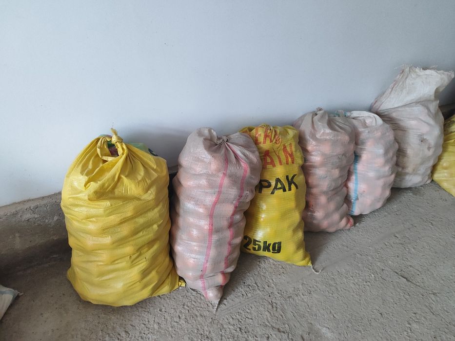 Хурмо сотилади рптим