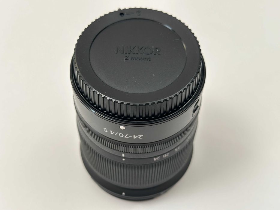 Nikon Nikkor 24-70mm F/4 S Full Frame обектив за Nikon Z фотоапарати