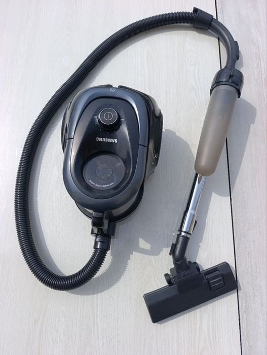 Samsung pelisos sotiladi 1800w