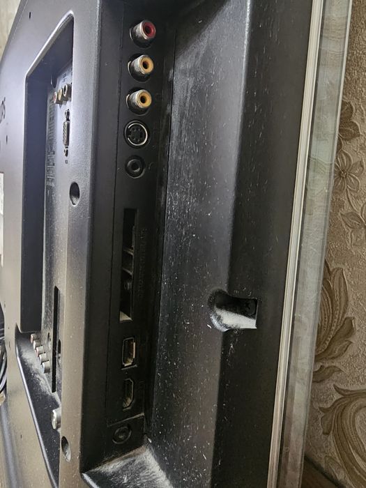 Продам телевизор