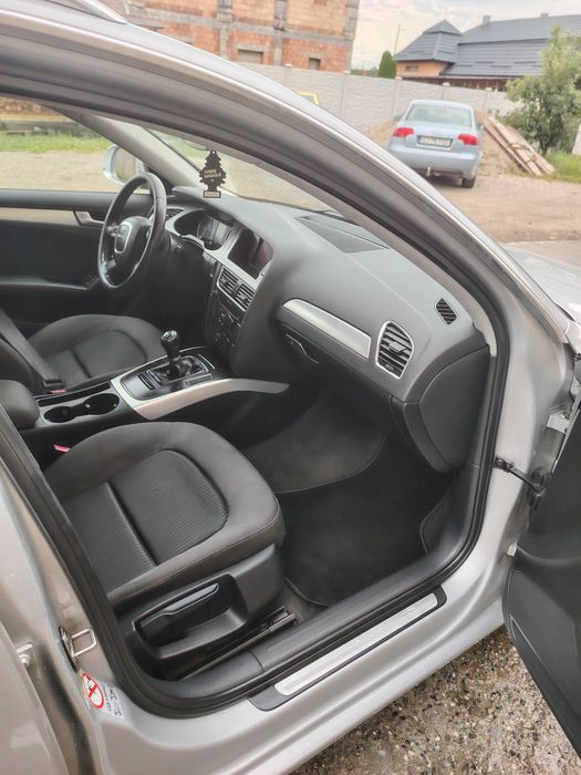 Vând A4 b8 , 2.0 tdi,