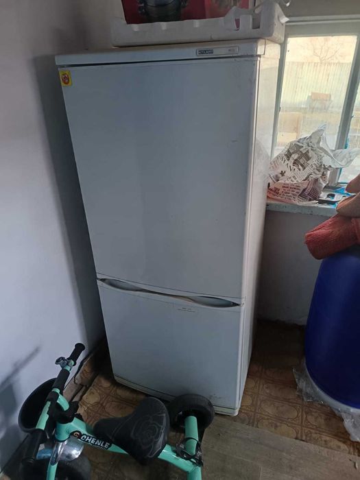 Продам холодильник самовывоз