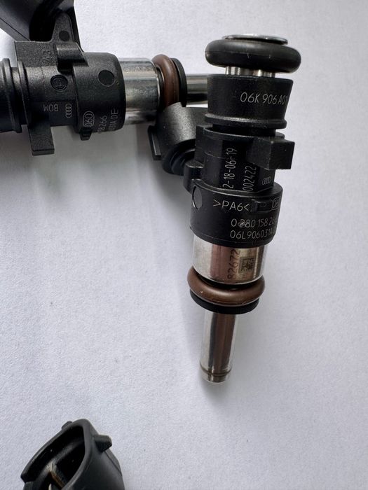 Injectoare NOI Originale VW Audi Skoda Seat 06L906031D 06L906031A 2.0 TSI 1.8 TSI