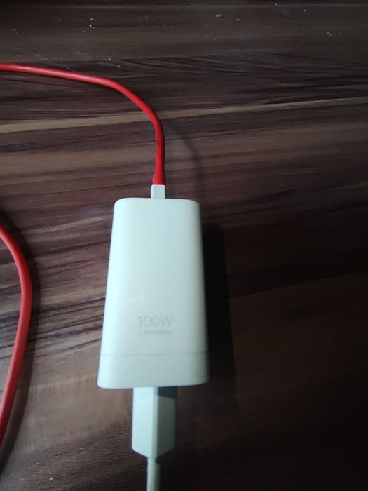 Încărcător 100w one plus 12 r