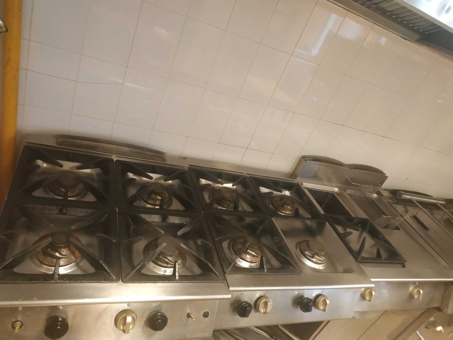 Reparații Iași la domiciliu pt. cuptoare, plite și aragazuri electr