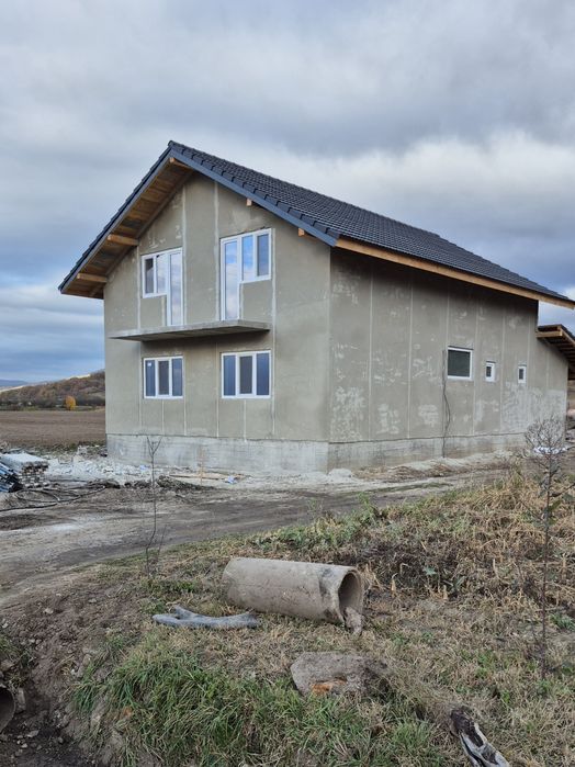 Amenajări interior/ exterior