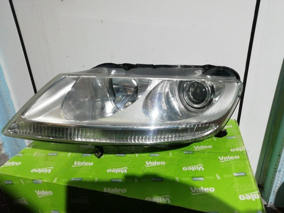 Фар Фарове за Volkswagen Phaeton / Фолксваген Файтон Bi-Xenon.