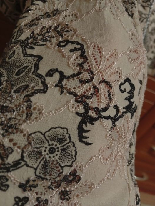 Продам женский летний костюм