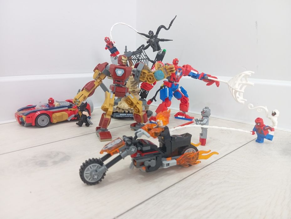 Продам Lego Marvel срочно !!!