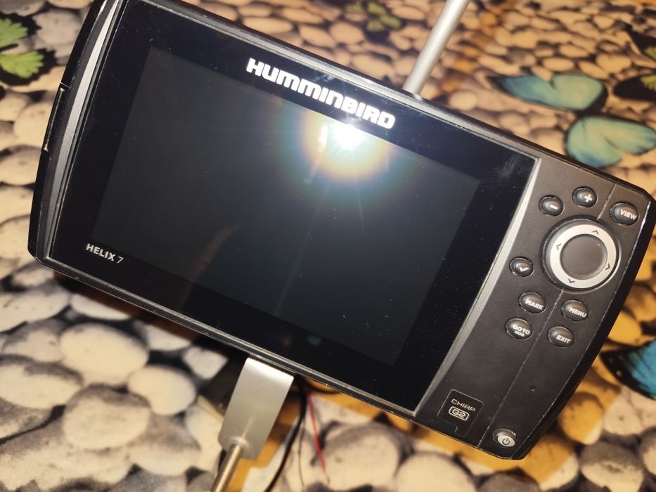 Vând sonar HUMMINBIRD Helix7