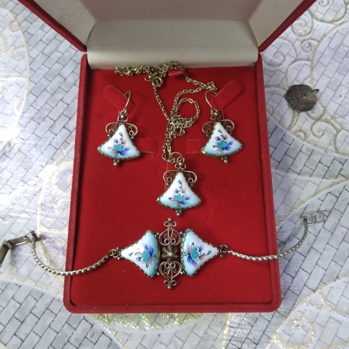 Продам набор ссср ФИНИФТЬ