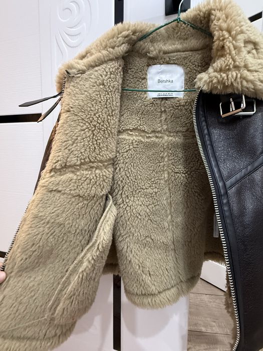 Дубленка Bershka