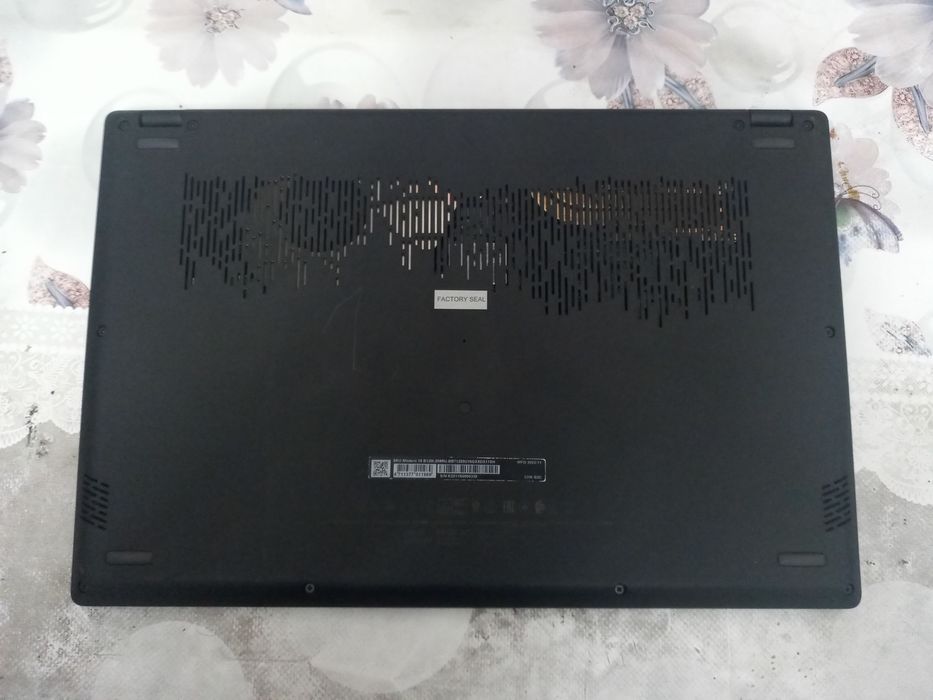 MSI core i7 16/512 15"