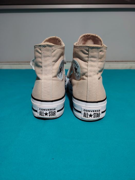 CONVERSE ALL STAR tenesi damă, mărimea 39,5, interior 25 cm.