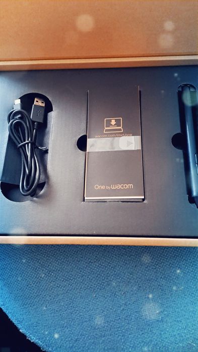 Графический планшет One by Wacom