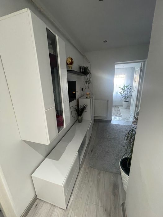 Apartament de vânzare-cumpărare