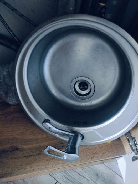 Қол жуғыш сатылады