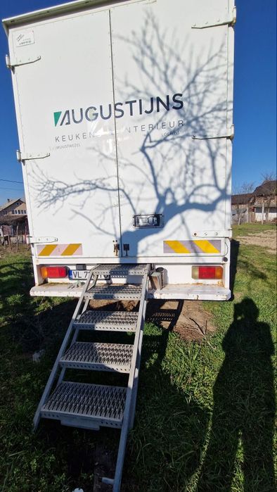 Stupină de vânzare