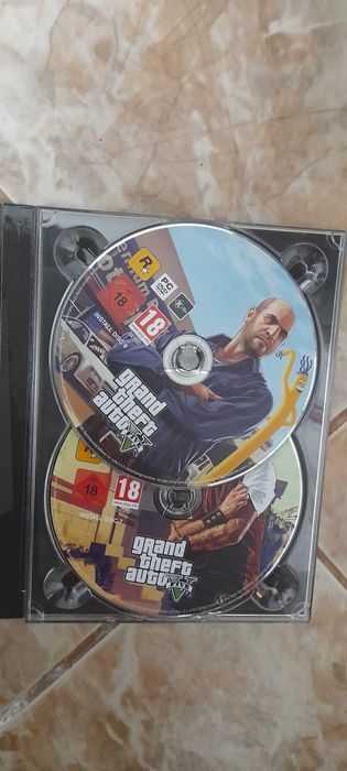 7 CD-uri cu GTA5