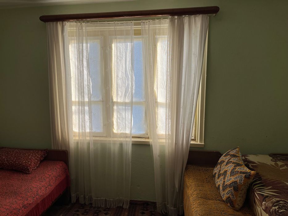 Продавам къща с плевня в село Долни Радковци, област Трявна