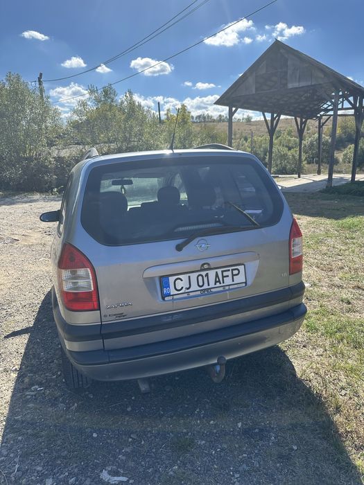 opel zafira 2003 masina de vanzare conditii bune