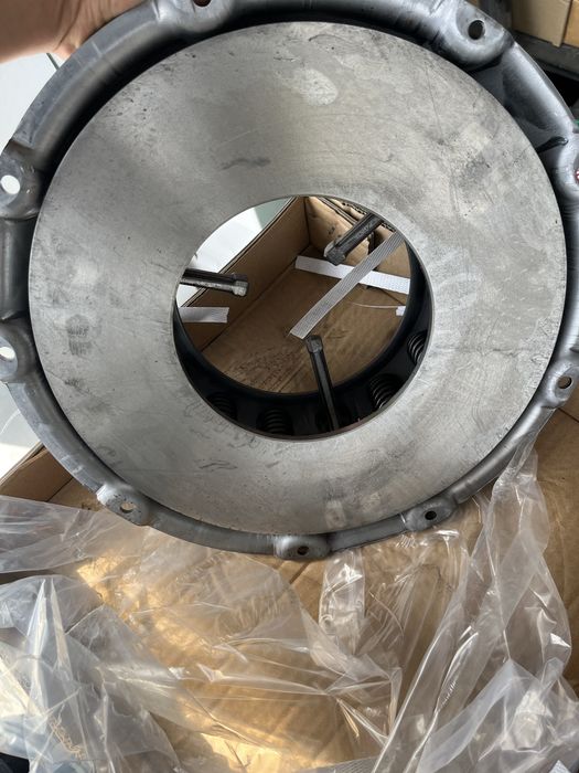 Продавам диск притискателен газ 53