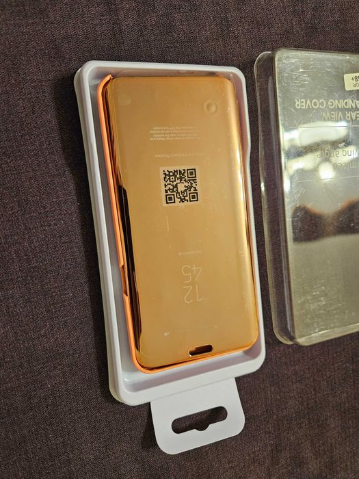 Husa Samsung S8+ noua sigilată, aurie