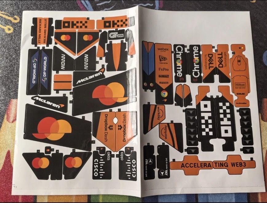 Продам MCL39 formula1 lego