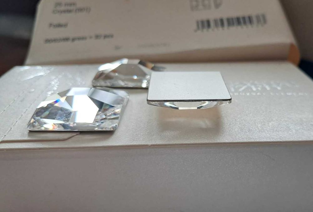 Оригинални Swarovski кристали за декорация и лепене, 25 мм