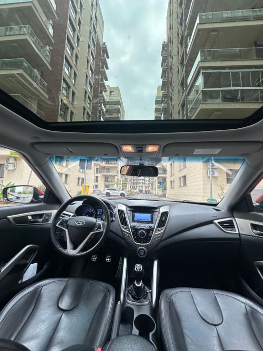 Hyundai veloster
