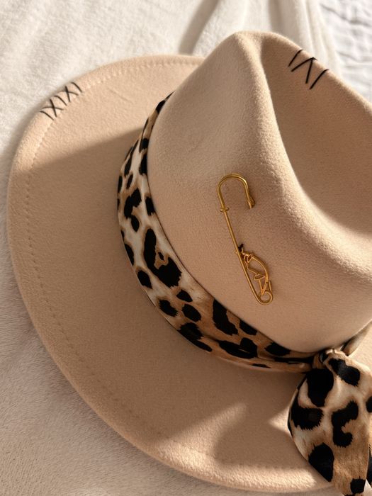 Шапка Федора.