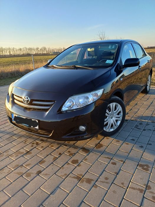 TOYOTA Corolla 2010 — imagine 3