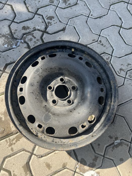 Штампованные диски 15 диаметр 4шт